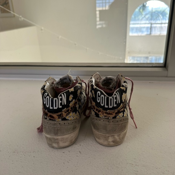 Mid Star Daisy Golden Goose | Size 39 - Picture 9 of 12